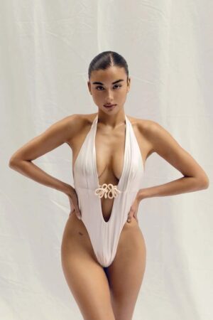 GOD SAVE QUEENS costum de baie dintr-o bucată NYMPH ONE-PIECE culoarea bej