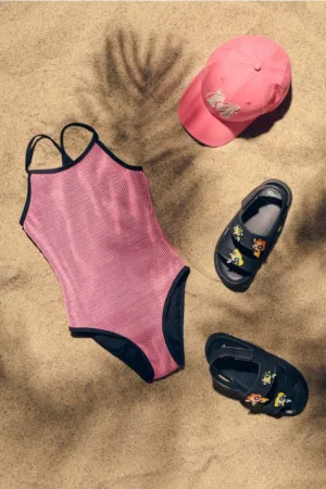 Reserved - Costum de baie întreg cu decupaj - roz